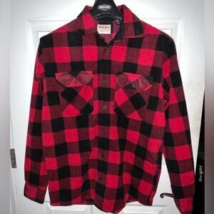 Wrangler Fleece Plaid jacket shirt button down size medium